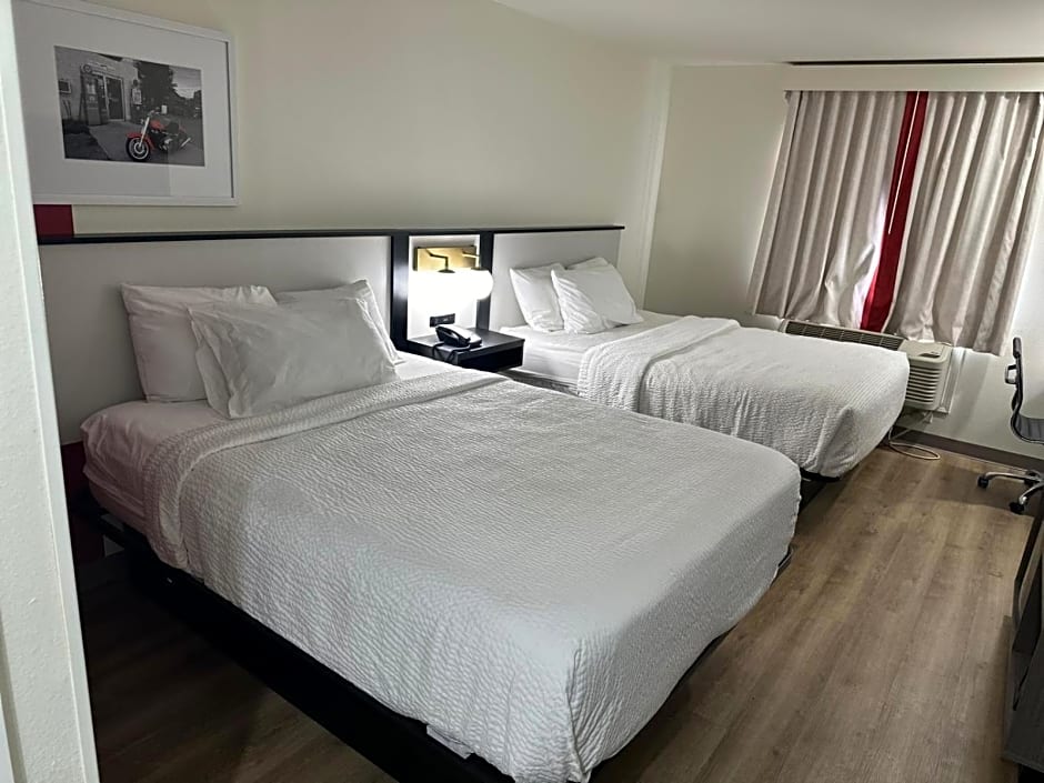 Ramada by Wyndham York Harrisburg Hersey