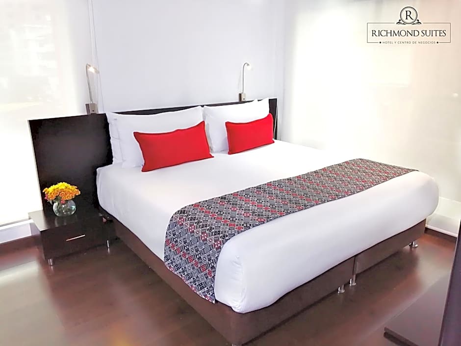 Richmond Suites Hotel