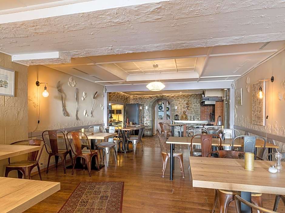 L'Hôtel by Hostellerie du Château