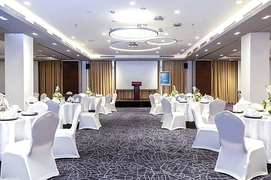 Radisson Hotel & Apartments Dammam Industrial City