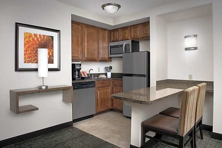 Staybridge Suites Greenville I-85 Woodruff Road, an IHG Hotel