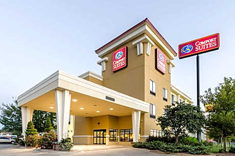 Comfort Suites Salina South