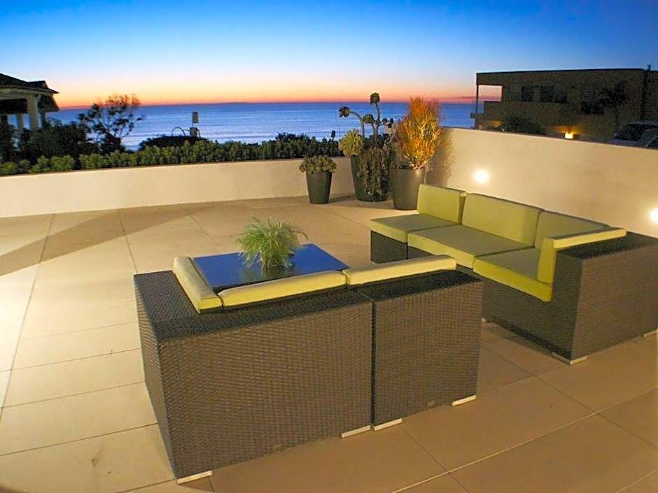 Modern Del Mar Beach Home
