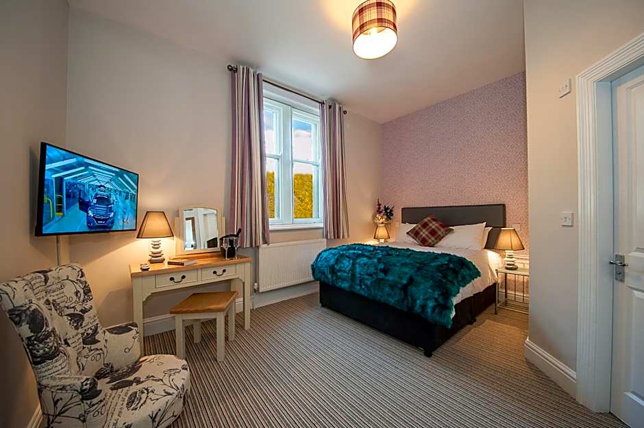 The Royal Hotel and Bar