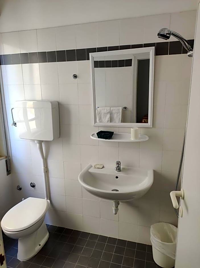 Hotel Diana