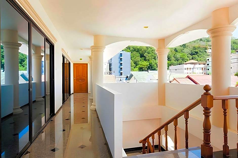 Royal Prince Residence