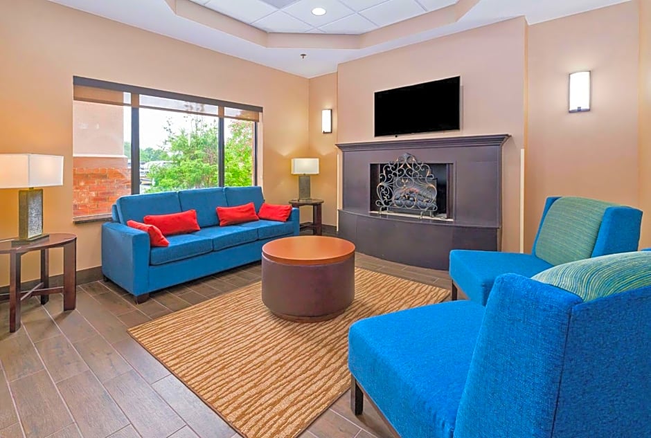 Comfort Inn & Suites - Fort Gordon
