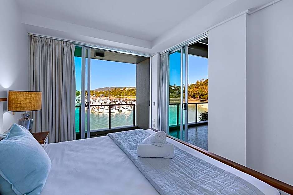 Peninsula Airlie Beach