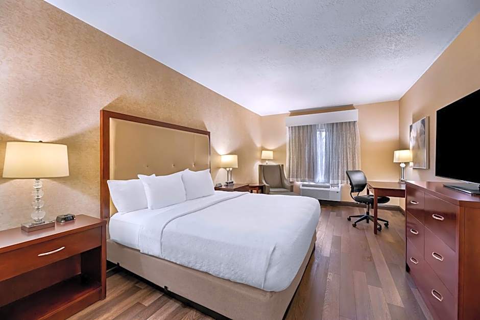 Best Western Plus Abbey Inn