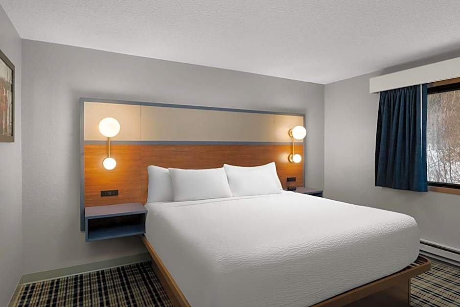 AmericInn by Wyndham Tofte Near Lake Superior