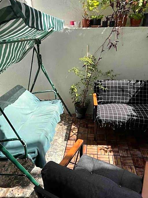 Konak, Tarihi asansöre yakın Tüm daire