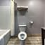 Quality Inn & Suites Evansville Downtown