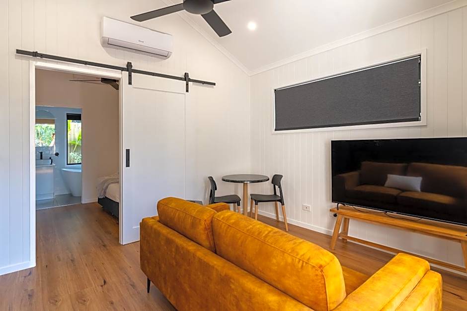 Poinciana at Cooee Bay