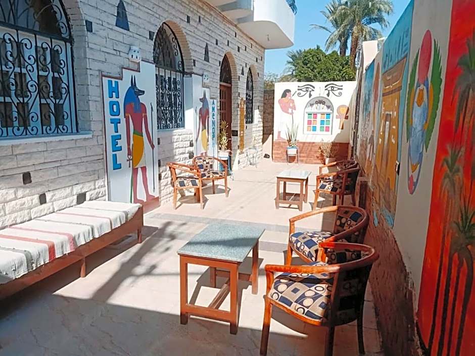 Amenophis Hotel