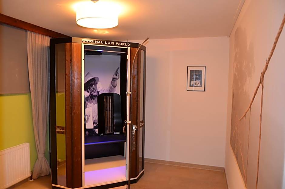 Dahoam by Sarina - Rooms & Suites