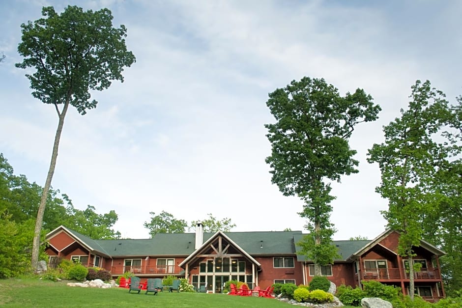 Minnewaska Lodge