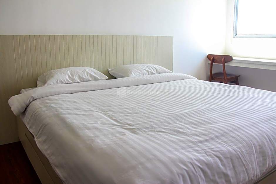 RedLiving Apartemen Gunung Putri Square - Abidin Room Tower Pinus