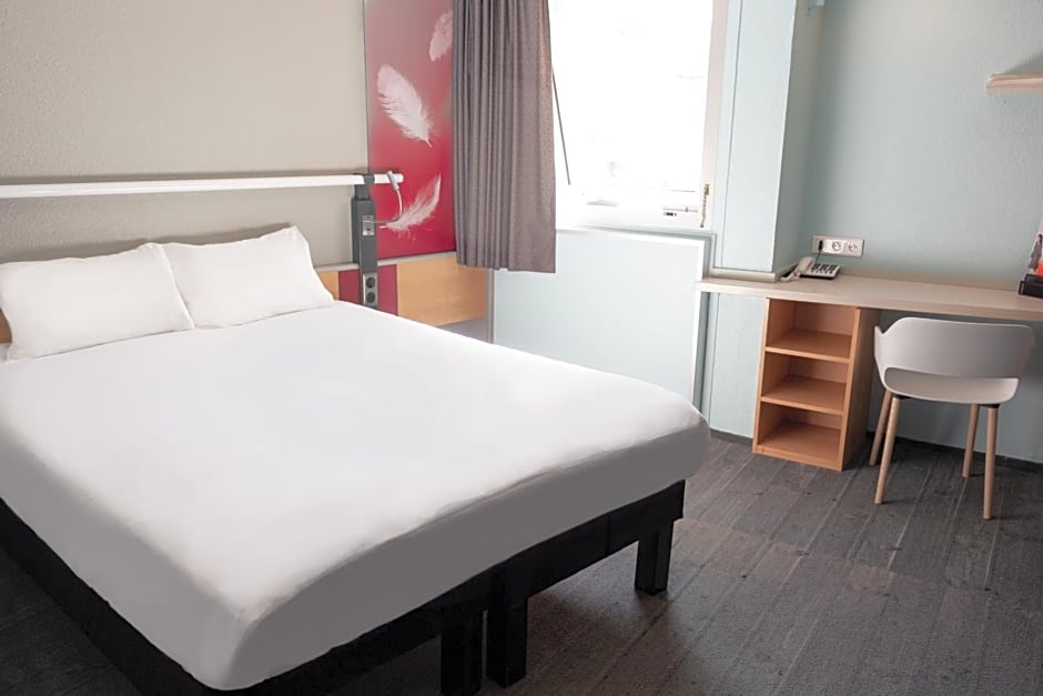 ibis Paris Gennevilliers