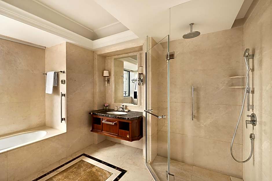 Grand Hotel Haikou - Managed by Accor