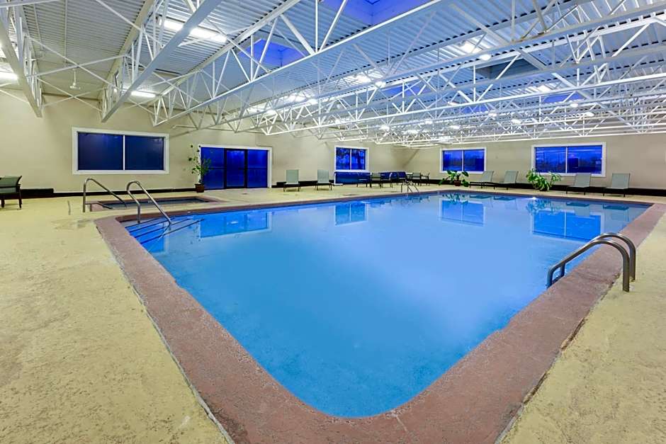 Days Inn by Wyndham Plattsburgh