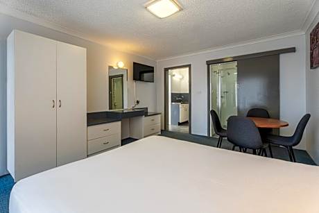 Family Unit - Second Floor