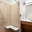 Microtel Inn & Suites By Wyndham Altoona