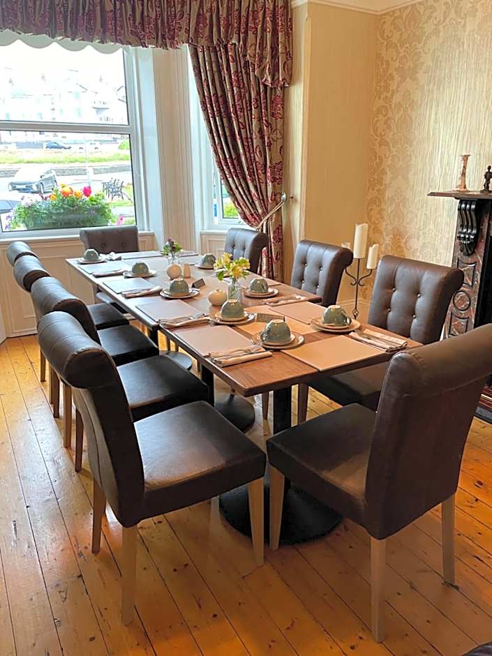 Cul-Erg House & Kitchen