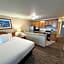 Promenade Inn & Suites Oceanfront