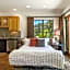 Columbia Cliff Villas