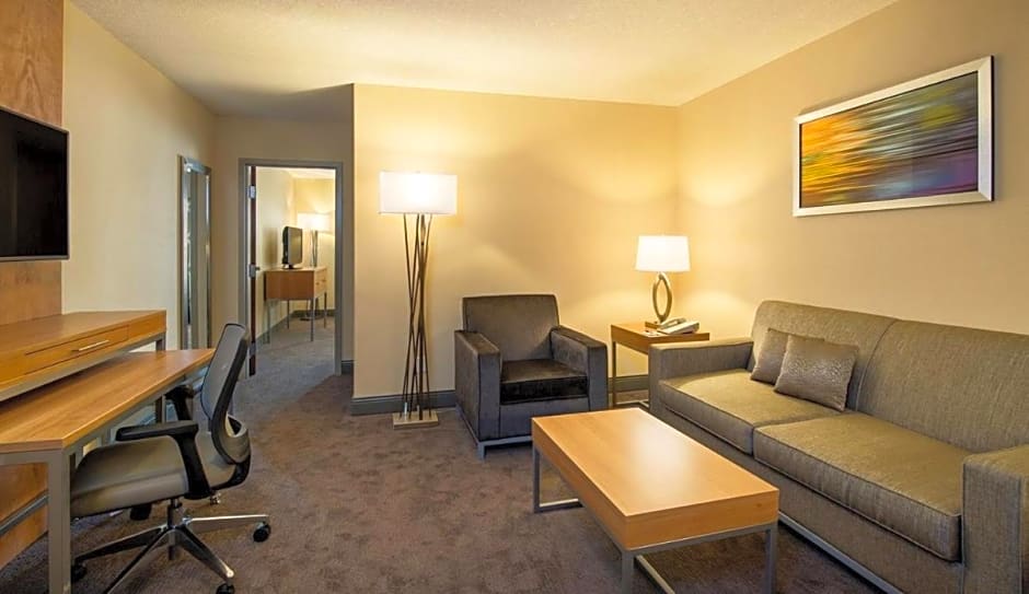 Holiday Inn Express Hotel & Suites Sherwood Park-Edmonton Area
