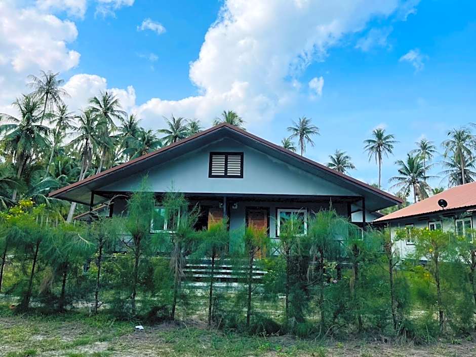 Phangan Chalet Bungalow & House
