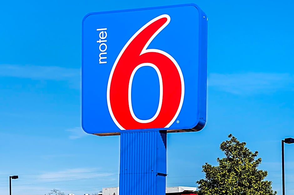 Motel 6-Bay Saint Louis, MS