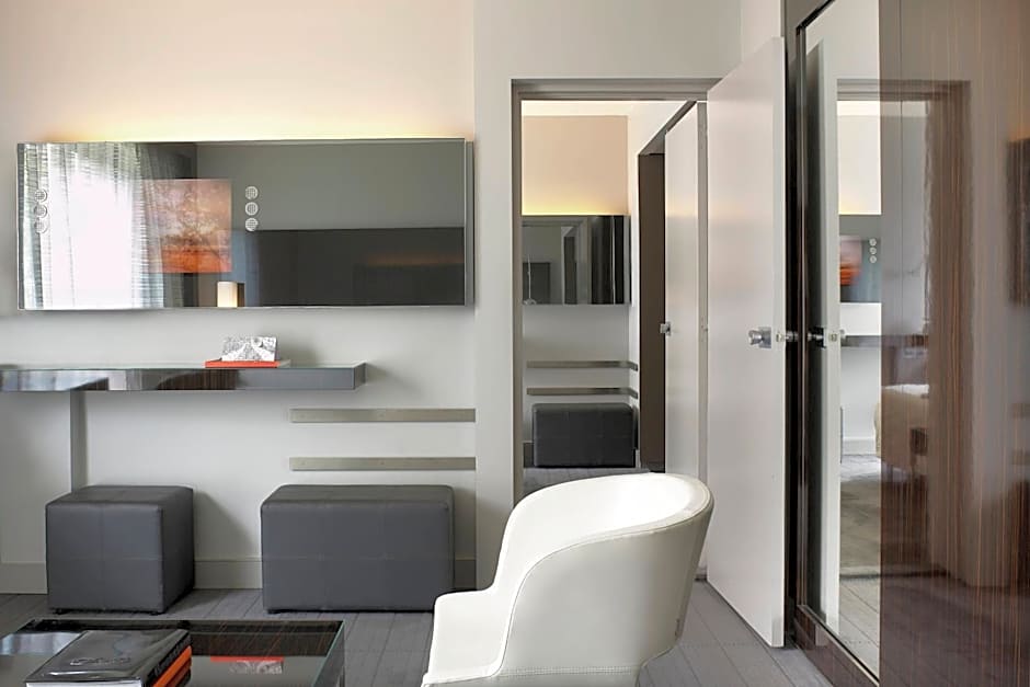 Le Meridien Paris Arc De Triomphe