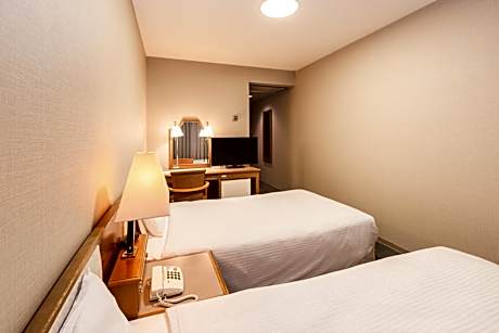 Economy Twin Room - Non-Smoking