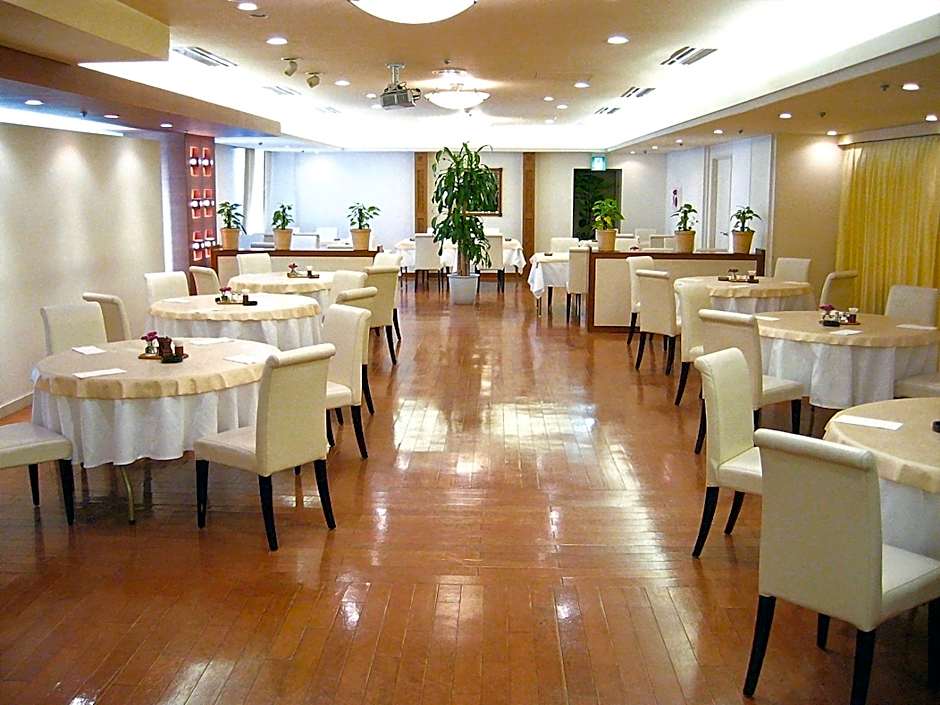 Tokyo Grand Hotel