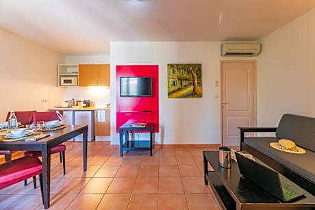 Comfort Apartment with kitchenette and balcony