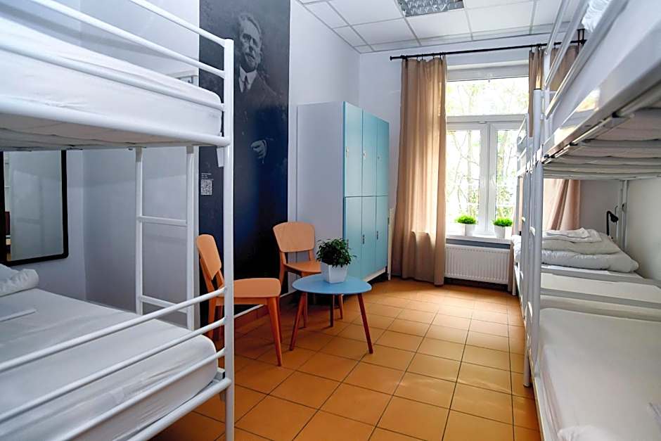 Warsaw Hostel Centrum Private Rooms & Dorms