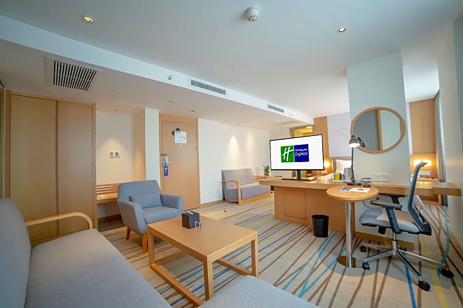 Holiday Inn Express Yaan City Center By IHG