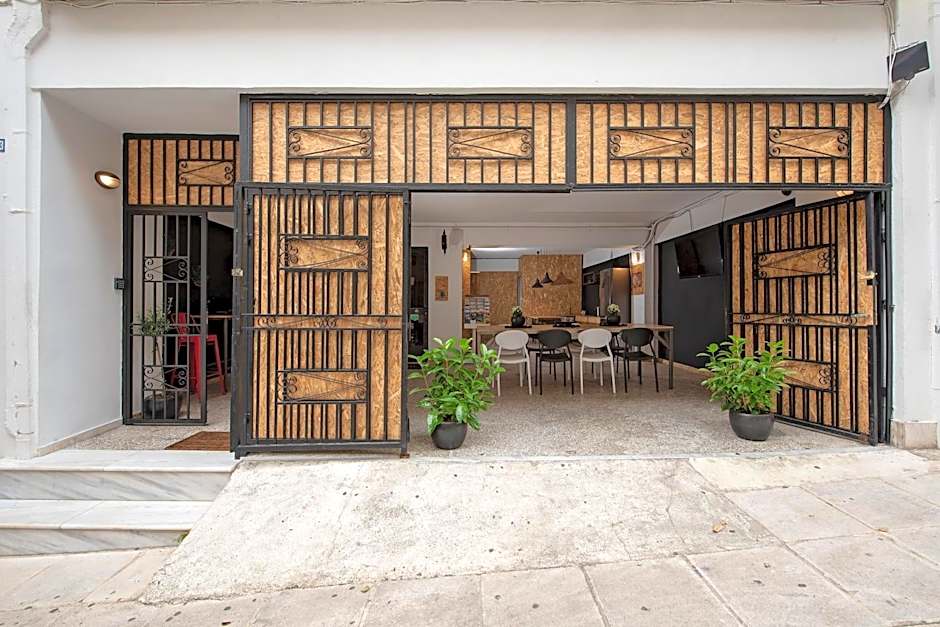 Piraeus Premium Suites