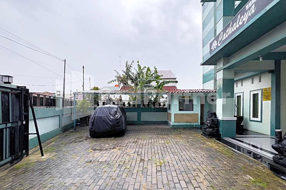 Acintyya Homestay Syariah RedPartner