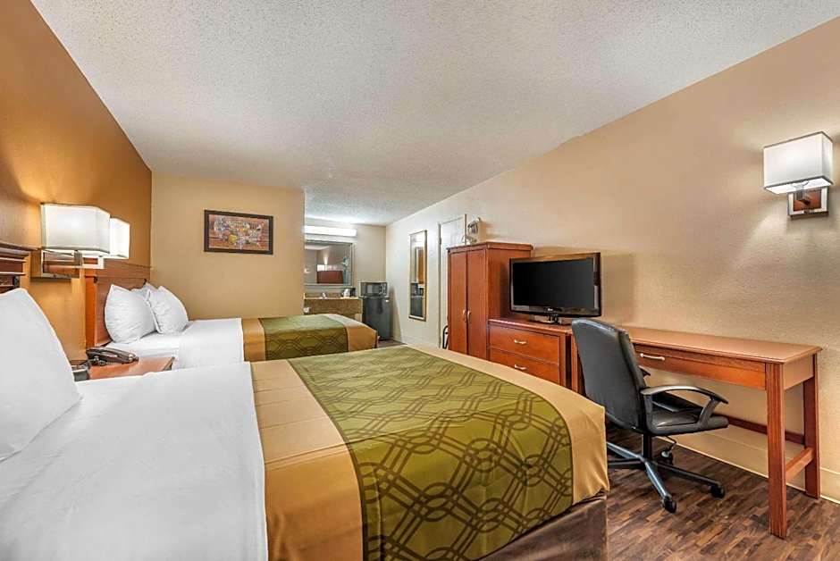 Econo Lodge Louisville Downtown