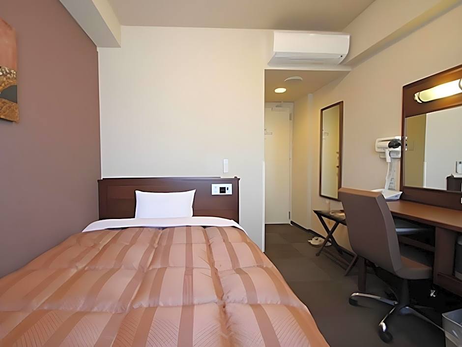 Hotel Route Inn Saijo