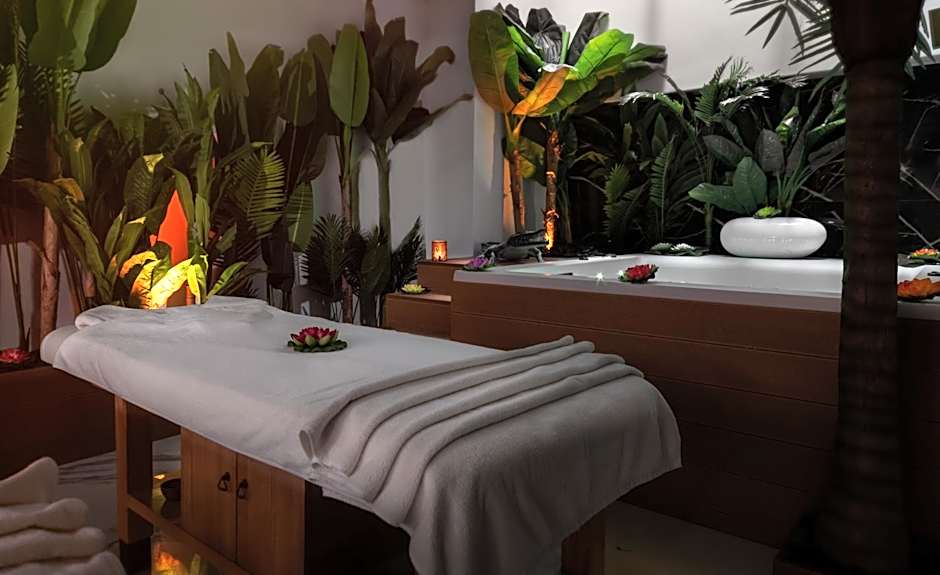 Elia Ermou Athens Hotel