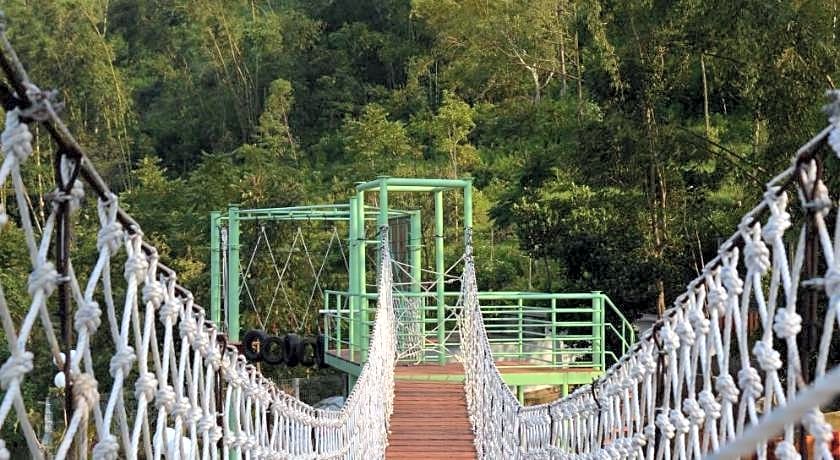 Jambuluwuk Convention Hall & Resort Batu