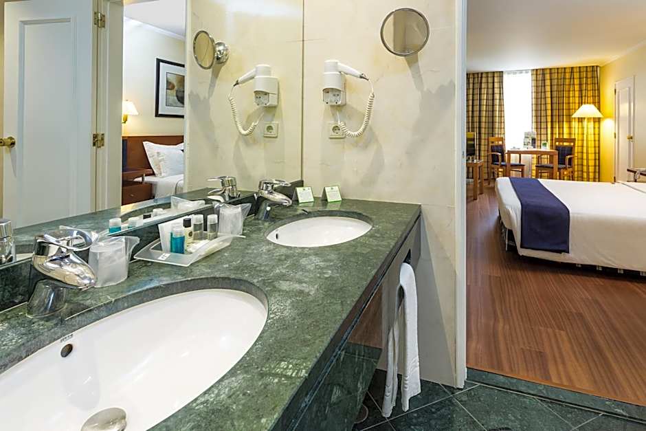 Holiday Inn Lisboa By IHG