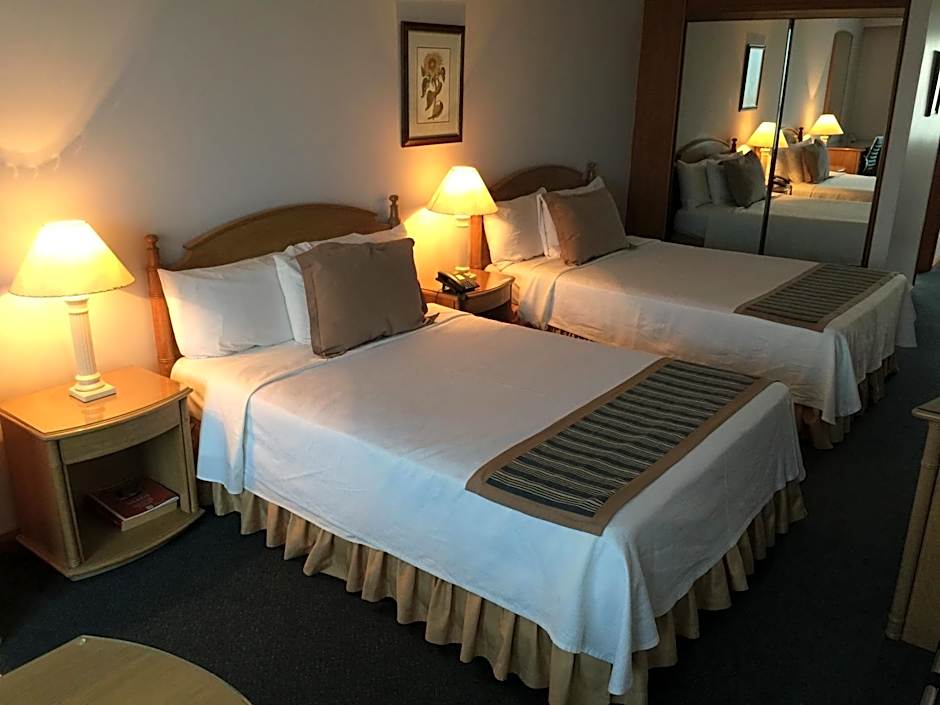 Crystal Palace Hotel