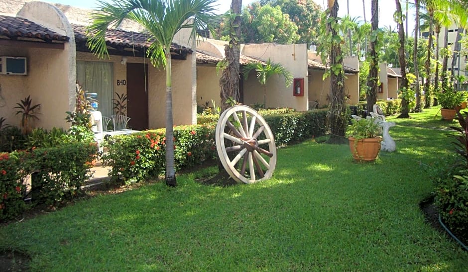 Sands Acapulco Hotel & Bungalows