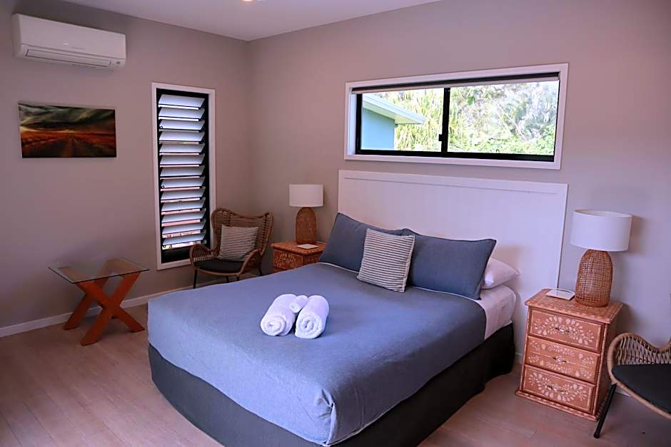 Agnes Water Stays over18's