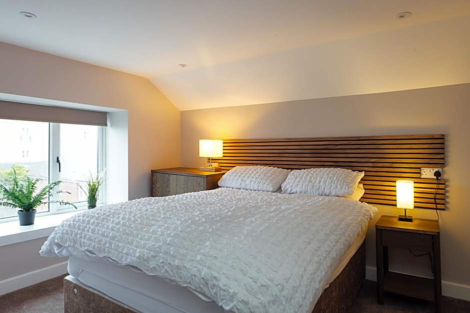 The Dolphin Hotel & Restaurant