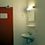 101 Guesthouse Hotel